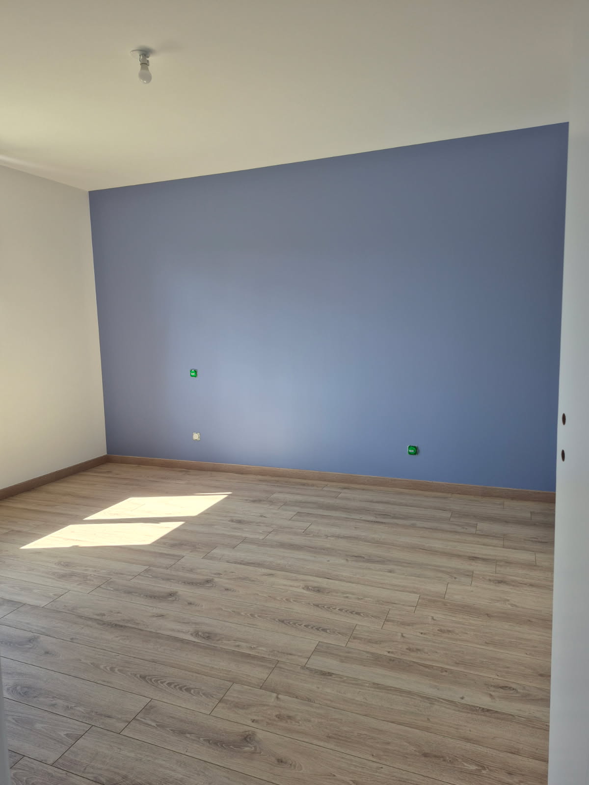 Chambre mur accent bleu — GCTF Peinture